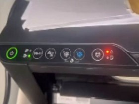 爱普生L3156打印机一开机五灯同闪故障远程维修